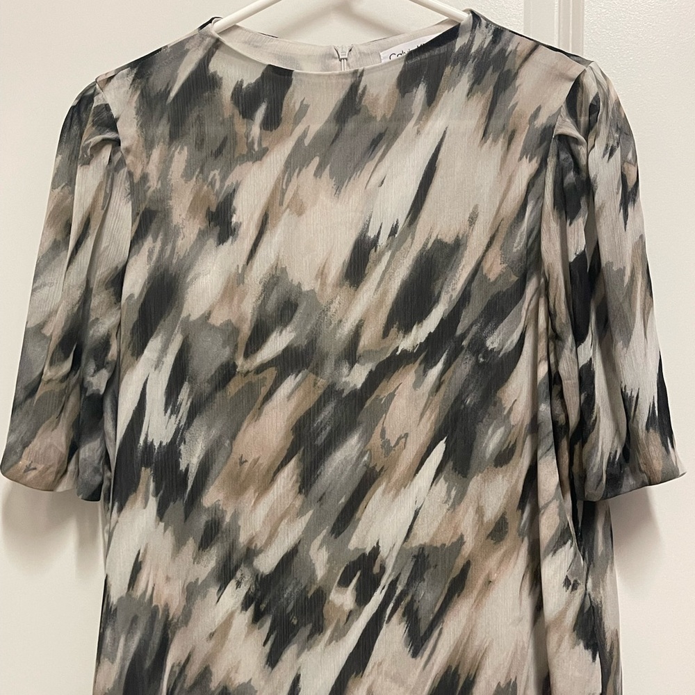 Calvin Klein multi color chiffon blouse